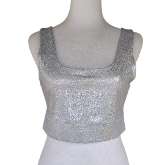 Fabletics Harlyn Medium Impact Sports Bra Silver Glitter Hologram Size Medium - Picture 4 of 7